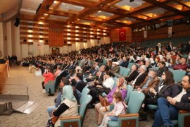 Milaslı Üreticilerden Zeytinyağında Büyük Başarı: TARİŞ’e Çifte Ödül!