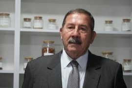 BAŞKAN TOPUZ’DAN YEREL TOHUM MERKEZİ’NDE İNCELEME