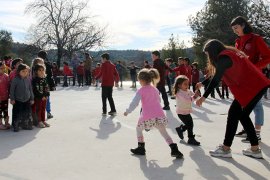 “Kızılayla Çocuklar Gülsün” Projesi…