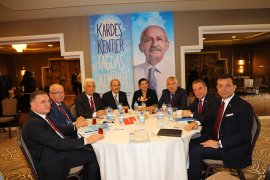 CHP’li belediye başkanları İzmir’de bir araya geldi