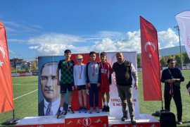 Milas’ta Öğrenciler Atatürk İçin Koştu
