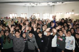 Başkan Topuz Mesleki Deneyimlerini Öğrencilerle Paylaştı