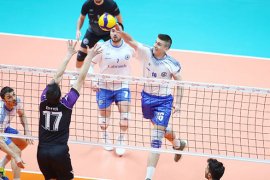 Voleybolcularımız İlk Maçı Kazandı..