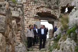 ÇEVRECİ BELEDİYELER BİRLİĞİ’NDEN MİLAS’IN TARİHİ ALANLARINA ZİYARET