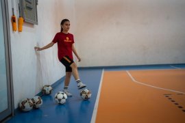Yıldız Kızlar Salon Futbolu İle Tanıştı