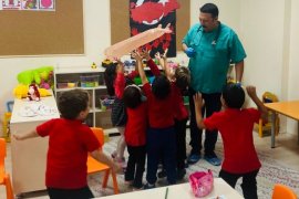 Veteriner Hekimlerden Miniklere Hayvan Sevgisi Dersi