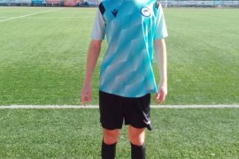 Muğla mahalli futbol liginin en genç hakemi ilk görevine çıktı