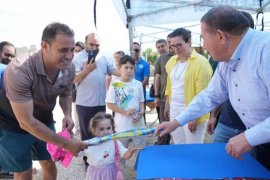 Beçin Kalesi'nin Taş Duvarlarında Çocuk Kahkahaları Yankılandı