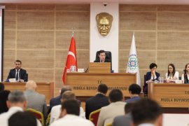 Büyükşehir Belediyelerinde Bir İlk: GECE KREŞİ..  Muğla Büyükşehir Belediyesi çalışan aileler için Gece Kreşi projesini hayata geçirmeye hazırlanıyor.