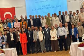 Başkan Topuz Yeniden Çevreci Belediyeler Birliği Encümen Üyesi Seçildi