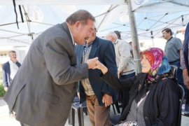 Milas Belediyesi, Üreticilere 4 Bin 275 Kilo Buğday Tohumu Dağıttı