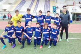 İsmetpaşa Spor U13 kendi sahasında Birlik Spor U13 takımına yenildi