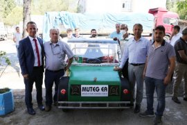 MUĞLA’NIN İKİ ELEKTRİKLİ ARACI YARIŞA HAZIR