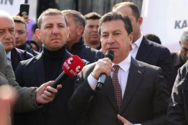 Başkan Aras, “Kalbimiz Deprem Bölgesinde”