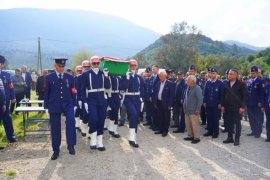 Kore Gazisi Yıldız düzenlenen askeri törenle toprağa verildi