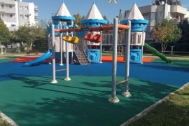 Milas Belediyesi park yapım ve çevre düzenleme çalışmalarına devam ediyor