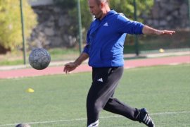 Milas Takımları Zirve ve Play-Off Yarışında Sahada