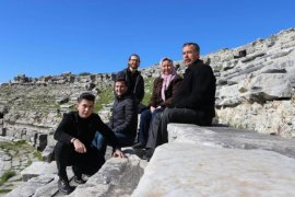 Okul Müdürü Trafik Kazasında Hayatını Kaybetti