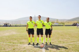 Mahalleler arası futbol müsabakasında Meşelik Spor 3-1 galip