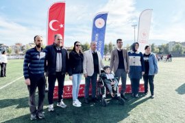 Engelli Çocuğun Yaşam Azmi Büyük Atatürk Koşusu’na Damga Vurdu