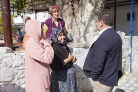 Başkan Tokat’tan depremzede vatandaşlara ziyaret