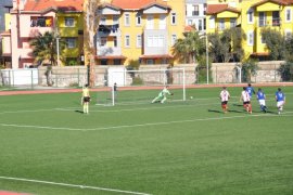 Milas Gençlikspor, Milas Belediye Beçin Gençlikspor’u 2-1’le geçti