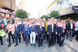 Zeytin Hasat Şenliği’nde, “Ortak Akıl” Yara Aldı..