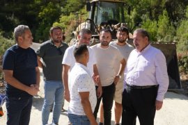 MİLAS BELEDİYESİ’NİN YOL YAPIM ÇALIŞMALARI SÜRÜYOR..