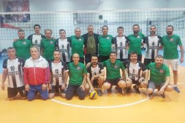 Öğretmenler arası voleybol turnuvası sona erdi