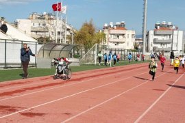 Engelli Çocuğun Yaşam Azmi Büyük Atatürk Koşusu’na Damga Vurdu