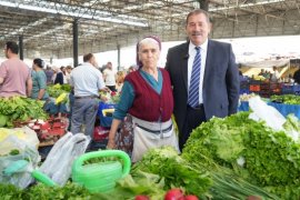 Başkan Topuz Bugünkü Mesaisine Salı Pazarını Ziyaret Ederek Başladı