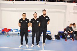 Voleybolda iyi oyun 3 puan getirdi