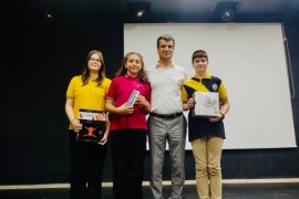 6 Ayda 6 Kitap Okudular, Ödüllerine Kavuştular