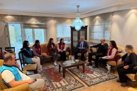 MGM’den Emekli Öğretmene Anlamlı Ziyaret