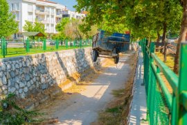 Balavca Deresi’nde Temizlik Çalışmaları Gerçekleştiriliyor