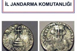 Roma dönemine ait madalyon ele geçirildi
