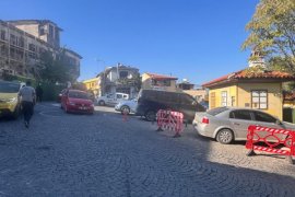 PTT Merkez Önündeki Uncular Caddesi, Hadi Eskişar Konağı Restorasyonu Nedeniyle Kapalı