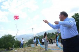 Beçin Kalesi'nin Taş Duvarlarında Çocuk Kahkahaları Yankılandı
