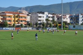 Milas Gençlikspor, Milas Belediye Beçin Gençlikspor’u 2-1’le geçti