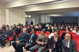 Milas Sebahattin Akyüz Fen Lisesi'nde 'Atık Yönetimi' Temalı Panel Gerçekleştirildi