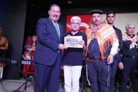 Türk Halk Müziği Yörük Yaren Gecesi Düzenlendi