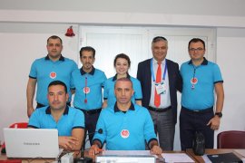 Voleybolculalrmız Beşinci Galibiyetlerini Aldı