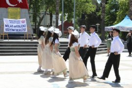 ​​​​​​​Milas’ta Öğrenciler Becerilerini Konuşturdu