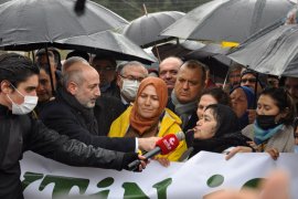 Akbelen direnişçilerini ziyaret eden CHP’li Öztunç:  “VATANA İHANET EDİYORSUNUZ!”