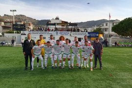 Milas Takımları Zirve ve Play-Off Yarışında Sahada