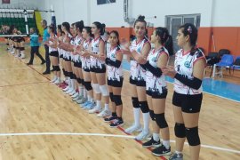 Milas Belediyespor Yıldız Kız Voleybol takımı grup birinciliğini garantiledi