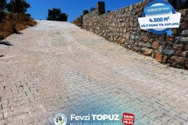 Milas Belediyesi’nden İlçe Merkezi ve Kırsal Mahallelerde Parke Kaplama Çalışmaları