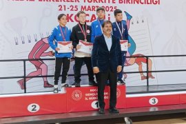Milaslı Yıldız Güreşçilerden Türkiye Derecesi!