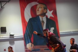 Milas, Uluslararası Halk Oyunları Gecesi’ne Ev Sahipliği Yaptı