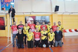  24 Kasım Öğretmenler Voleybol Turnuvasında Final  Maçları